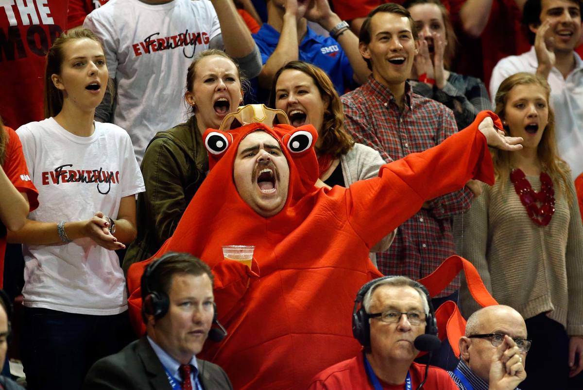 SMU-fans.jpg